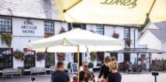 Swansea businesses are working with the council to make the area even more attractive to local people during the current lockdown.