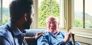 Gwasanaeth CONNECT newydd yn rhoi tawelwch meddwl i chi a’ch anwyliaid
