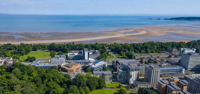 Swansea_University