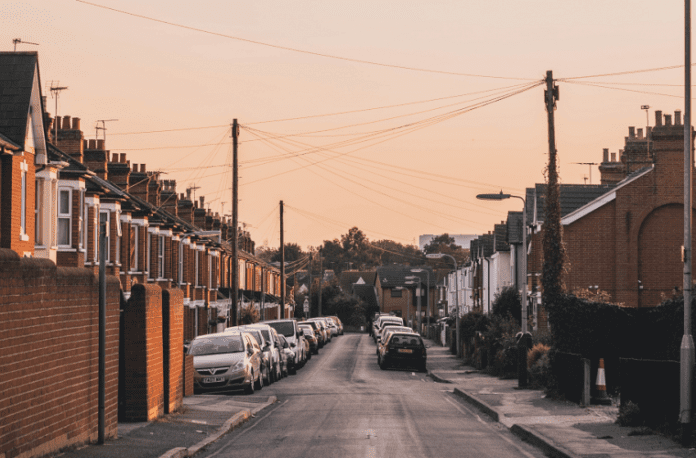 average uk street