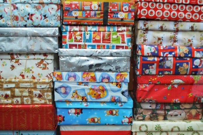 christmas-wrapping-paper