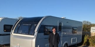 Going into business with friends and family: tips from CaravanCloud’s founder