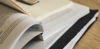 Top 5 Qualities of Professional Assignment Writers write my assignment