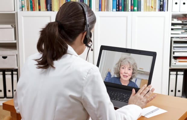 online_gp_skype_woman_ss_0418_noexp_620x400