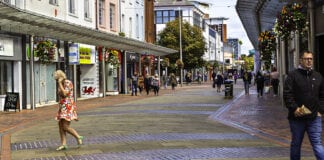 Celebrations as businesses back Llanelli BID
