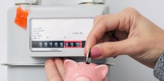 BRITS FACE ENERGY CREDIT CASH BOMB: 13 MILLION HOMES OWED £1.8 BILLION BY SUPPLIERS