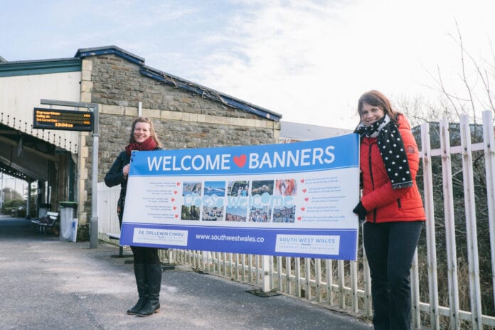 Dawn Lyle (l), chair of 4theRegion and Jennifer Barfoot, Community Rail Officer for South West Wales Connected