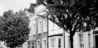 £1.4bn paid in leasehold ground rents each year across England