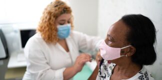 New study reveals 1 in 4 employers are not giving staff paid time off to get COVID vaccinations