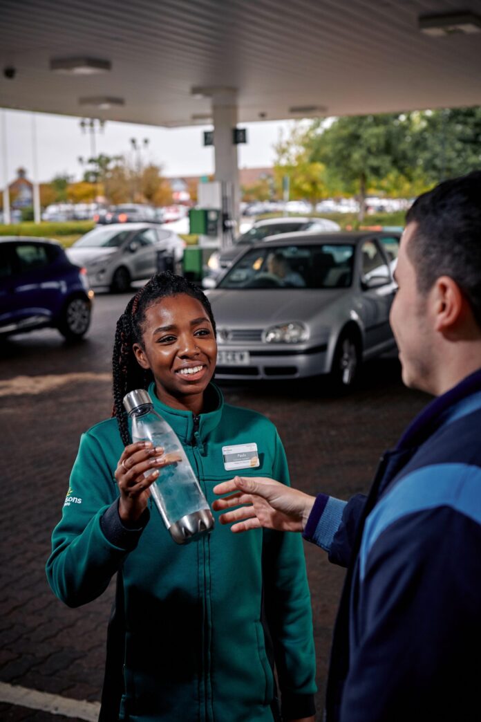 Morrisons_RefillableBottles_2-scaled-5