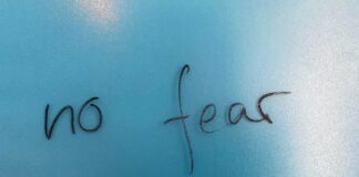 How to beat the fear of self-injection written by author Keith Alderson.