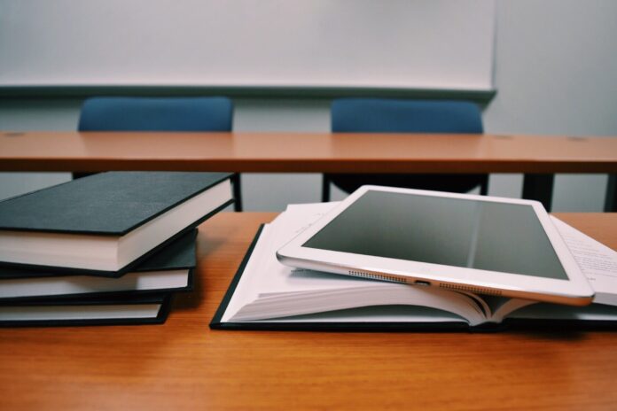 scool-classroom-scaled-1