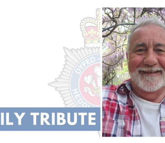 Family Pay Tribute