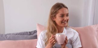 Experts reveal EIGHT benefits of a weighted blanket and how it can help with health problems