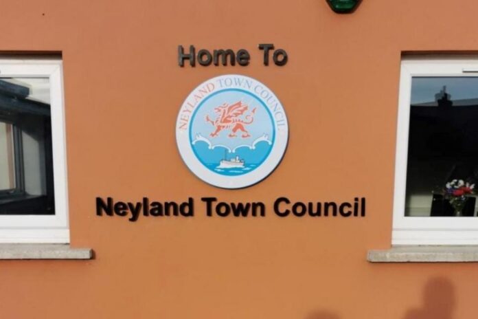 wtel-neyland-town-council