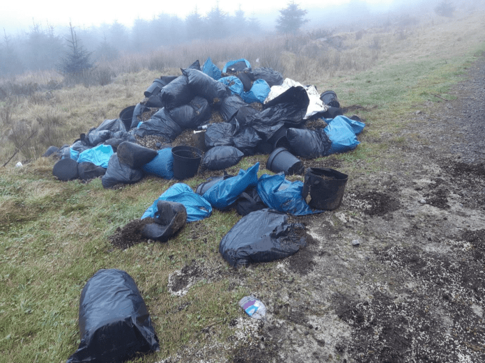 CanFarmDumpingImage