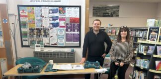 Cynllun ‘Llyfrgell Pethau’ newydd yn helpu preswylwyr i arbed arian a lleihau gwastraff