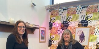 Cabinet Secretary visits impactful exhibition by people experiencing homelessness in South Wales