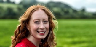 Lois Medi Wiliam yw Prifardd Eisteddfod yr Urdd Maldwyn 2024