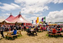 Yr Urdd yn diolch i Faldwyn wrth i filoedd heidio i gystadlu a mwynhau ar faes yr Eisteddfod