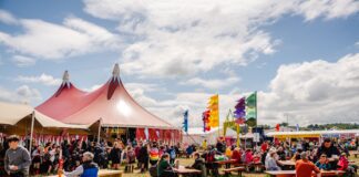 Yr Urdd yn diolch i Faldwyn wrth i filoedd heidio i gystadlu a mwynhau ar faes yr Eisteddfod