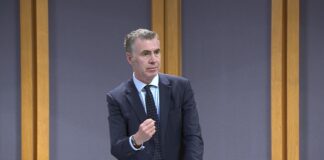 Welsh Government promises ban on lying politicians