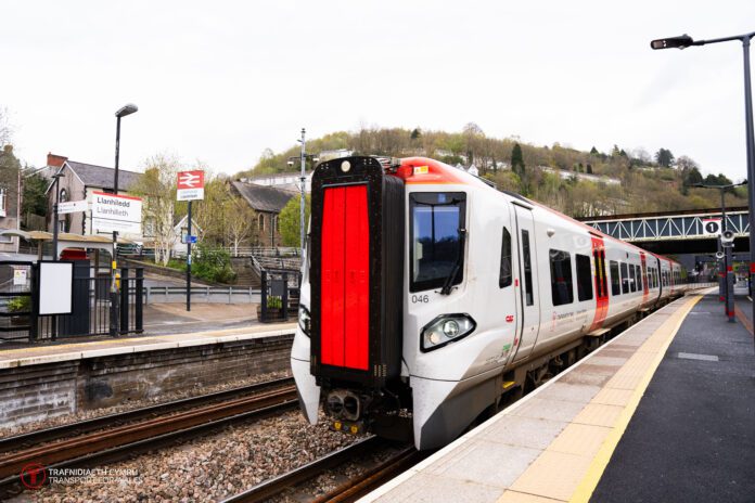 197 launch on Ebbw Vale line at Llanilleth