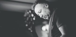 PETER HOOK & THE LIGHT plays CARDIFF – Tramshed on Friday 8th November 2024.