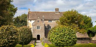 Welcome news as agent appointed to market Llancaiach Fawr