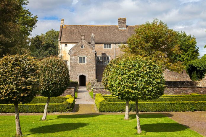 llancaiach_fawr_manor_house