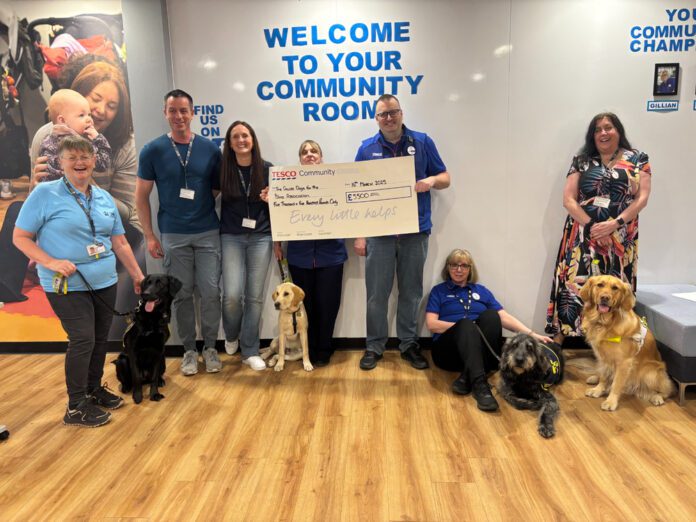 Llansalmlet_Tesco_Guide_Dogs_50