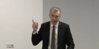 Welsh ministers row back on promise to ban lying politicians
