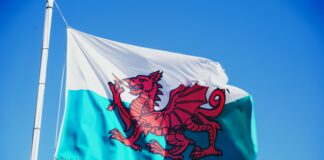 Holiday lets in Wales to require proof of electrical safety as Bill passes Senedd